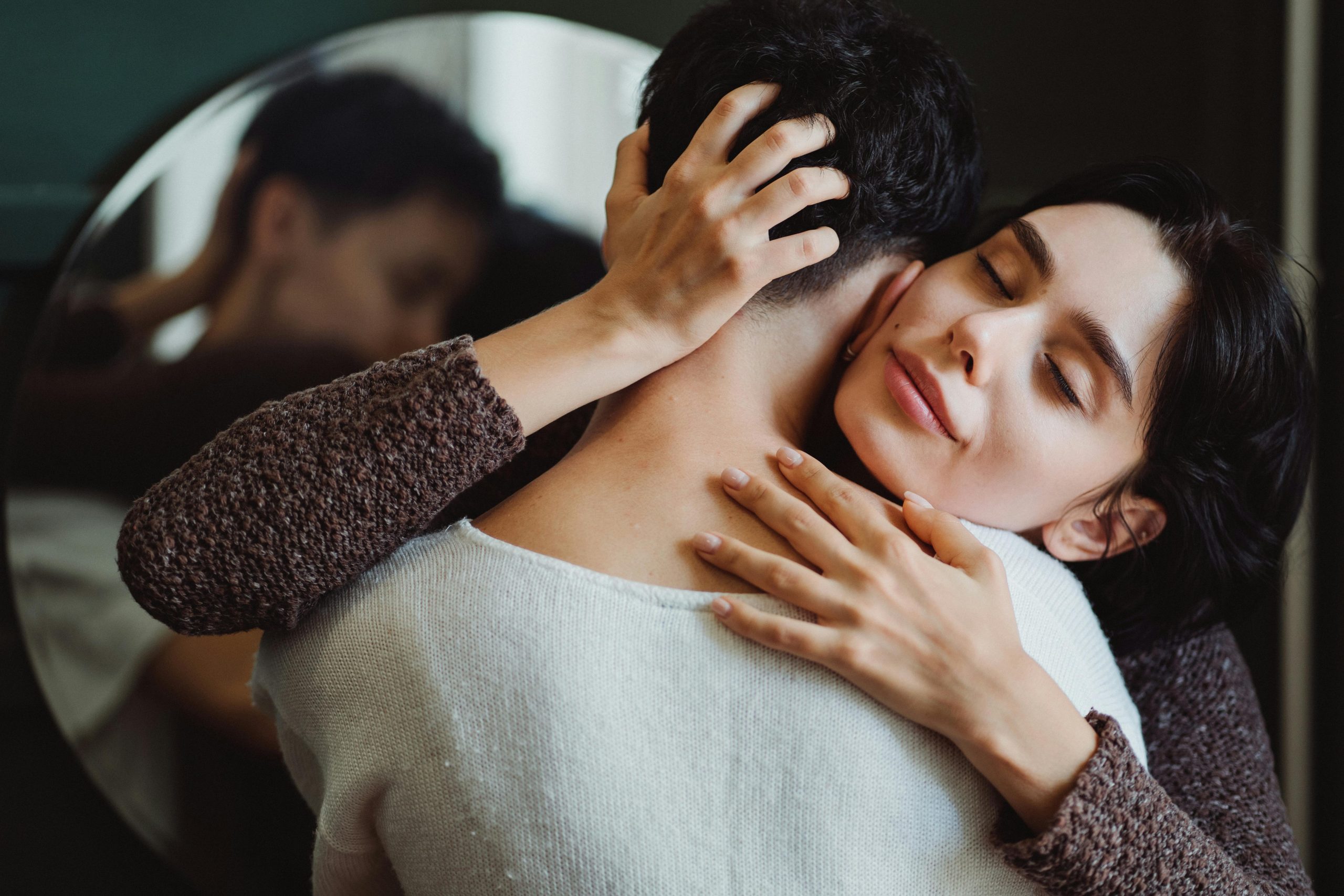 How to Be a Good Cuckold 7 Tips for Trust & Pleasure